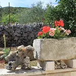 Kneza 9171a Διαμέρισμα